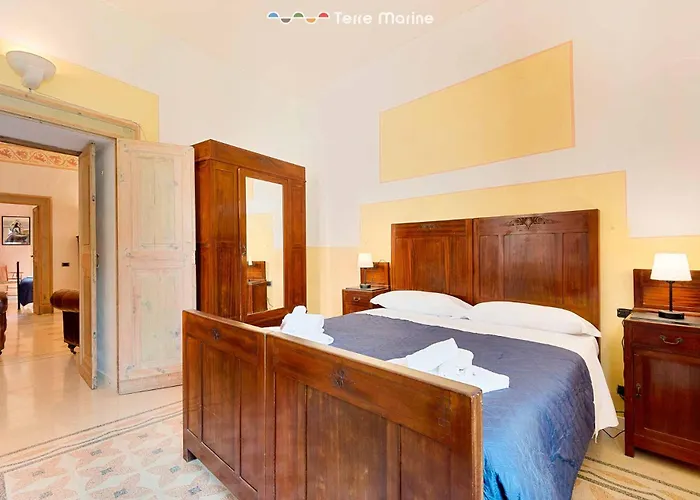 Maison Monterosso, Terremarine 아파트 *