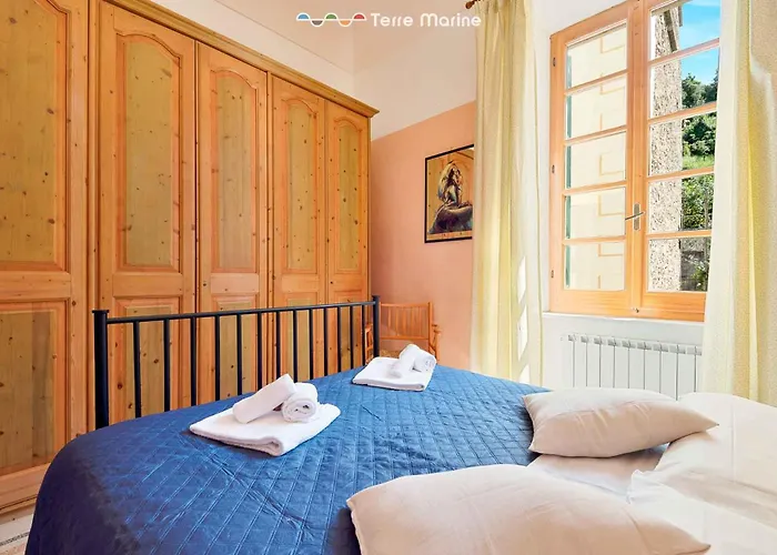 Maison Monterosso, Terremarine *