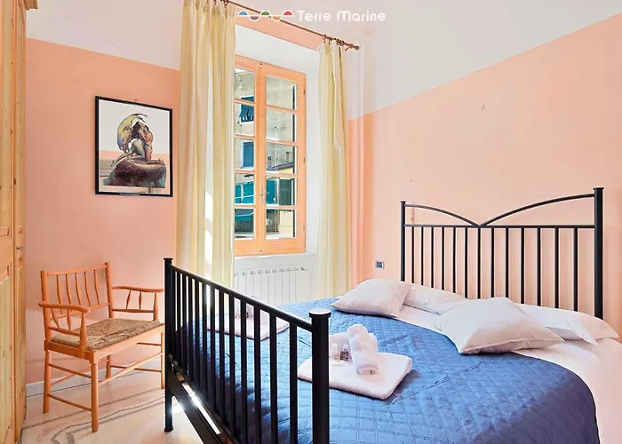 Maison Monterosso, Terremarine